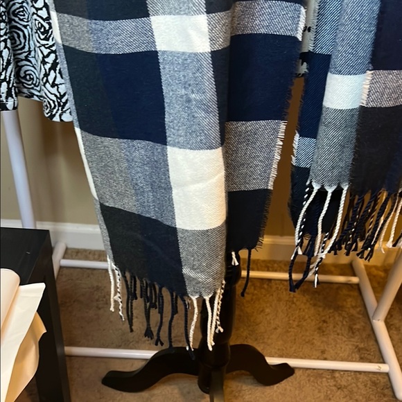 NWOT Plush Apparel- Plaid Black, Navy, and White Scarf - Picture 4 of 5